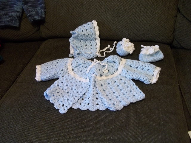 7318 Crocheted Baby Set: Jacket