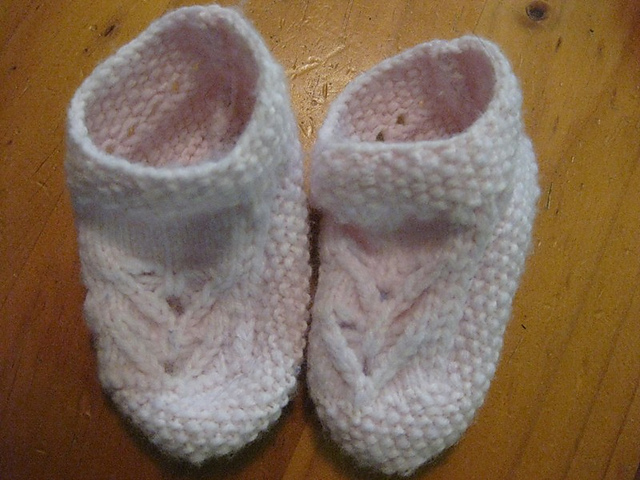 Bootees in Butterfly Stitch