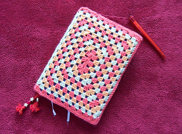 Rectangle crochet granny square