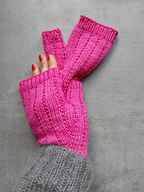 Base Camp Mitts and Mittens