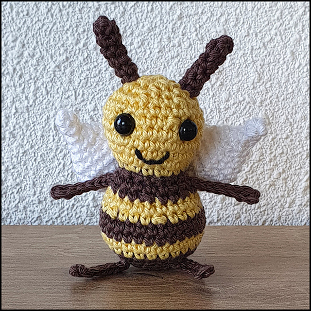 Bizzzy the bee mini