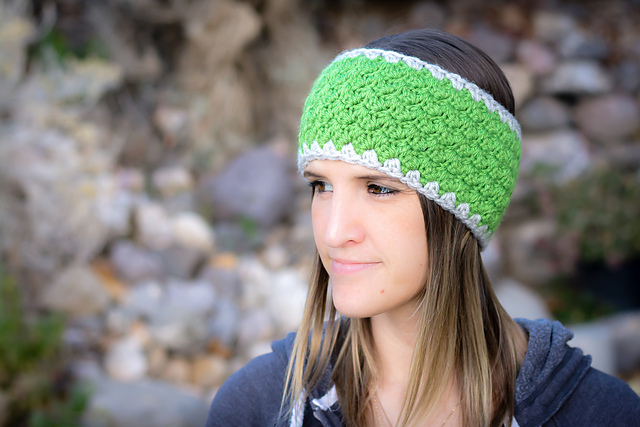 Amelia Earwarmer