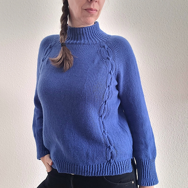 Cable connection pullover