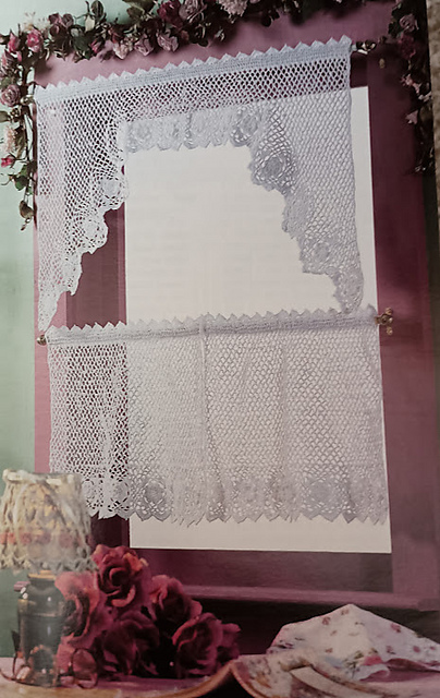 Irish Rose Cafe Curtain