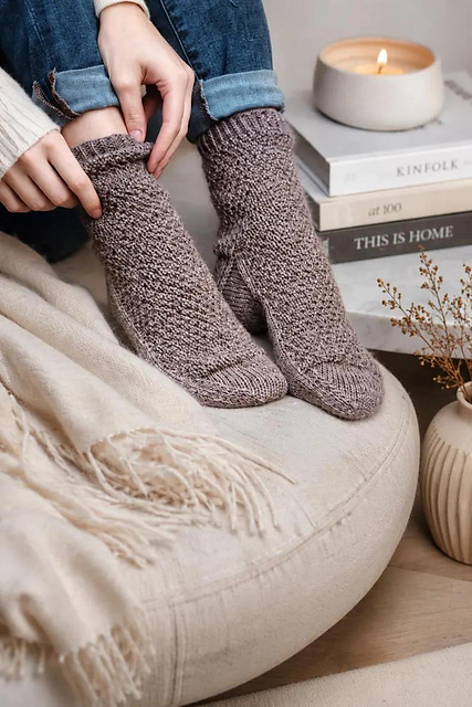 The Cobblestone Socks