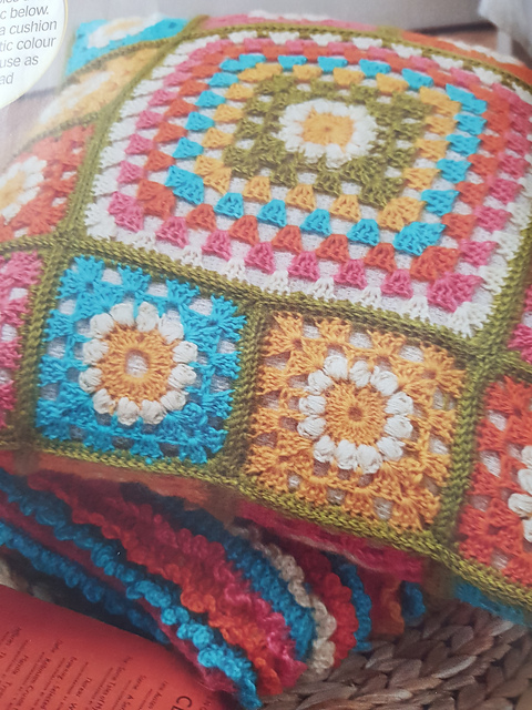 Hazy Daisy Cushions