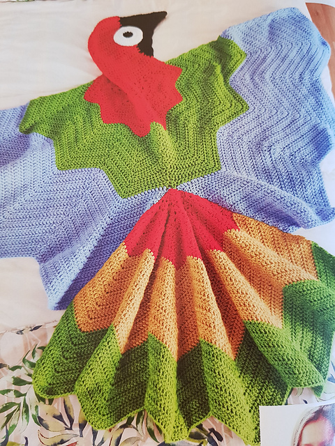 Parrot Hooded Blanket