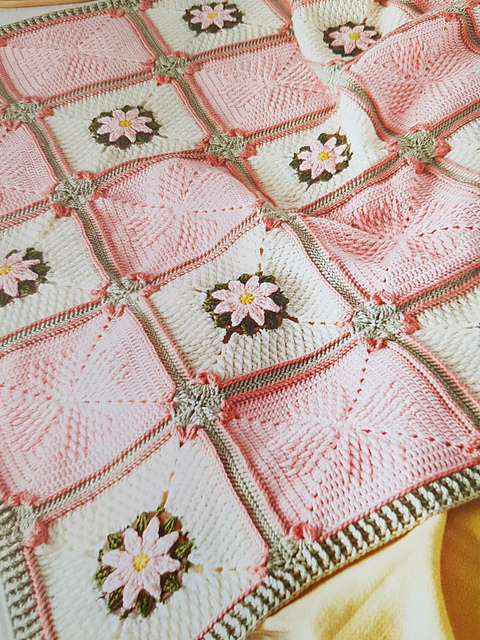 Hearts & Flowers Blanket