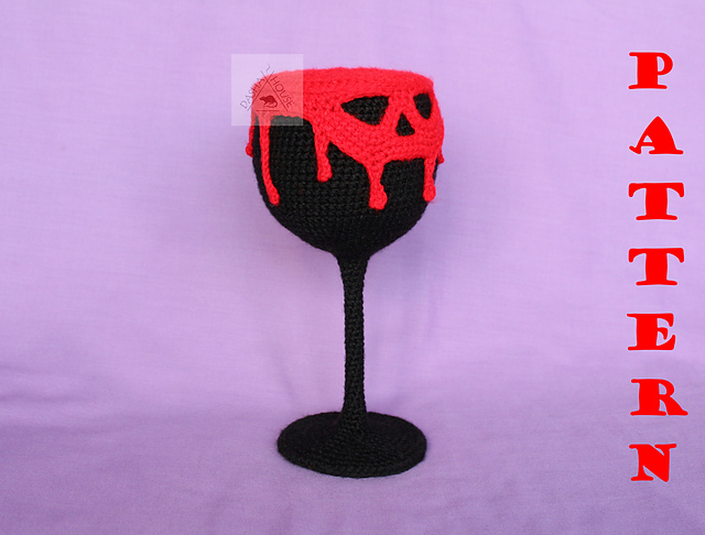 Halloween Bloody Skull wineglass