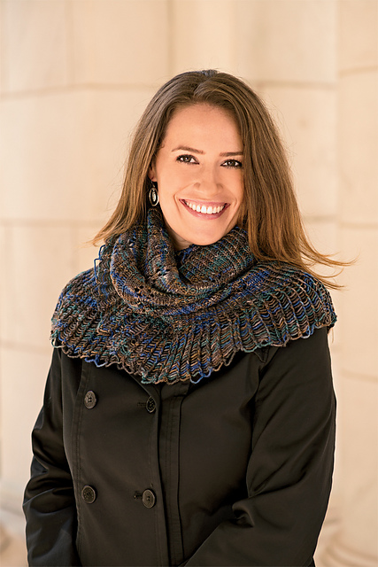 Cat's Paw Cowl