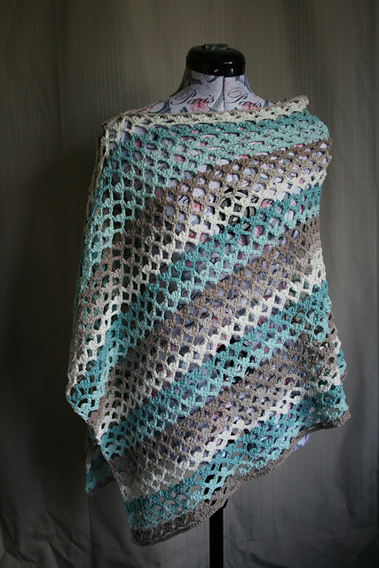 Summer Breeze Poncho