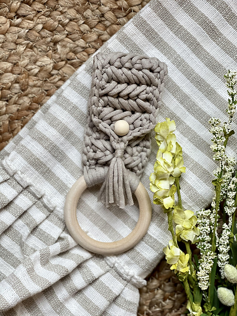 Herringbone Towel Ring