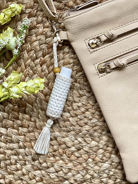 Lily Lip Balm Cozy