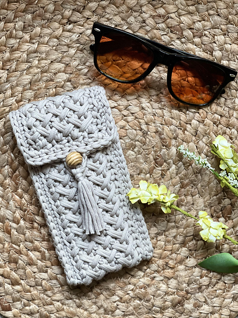Solana Sunglass Case