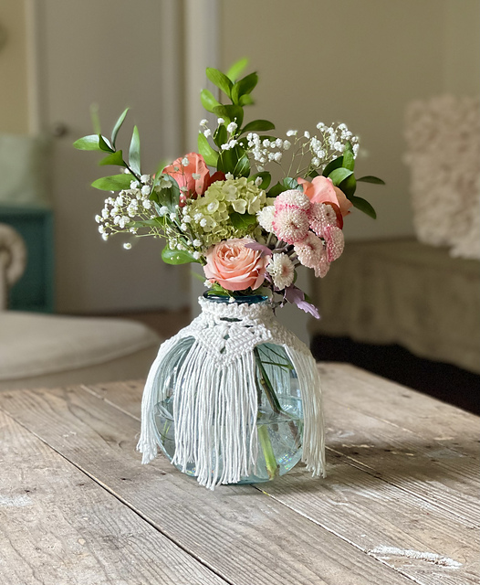 Primrose Vase Cover