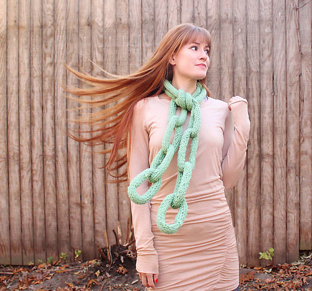 oversized chain scarf