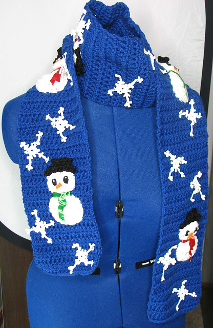 Dancing Snowman Scarf