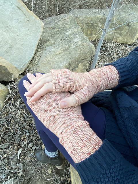 Fingerless Gloves Gusset Thumb