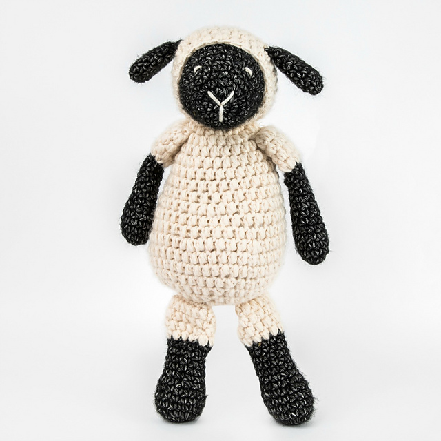 Ewe Pattern Ravelry: Mama Ewe pattern by Dear Ewe Designs