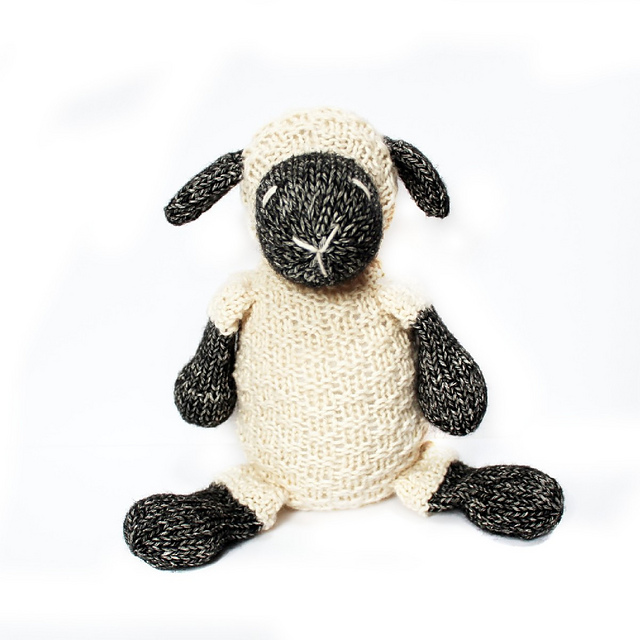 Knitted Little Ewe