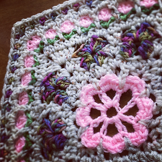 Blooming Garden Block