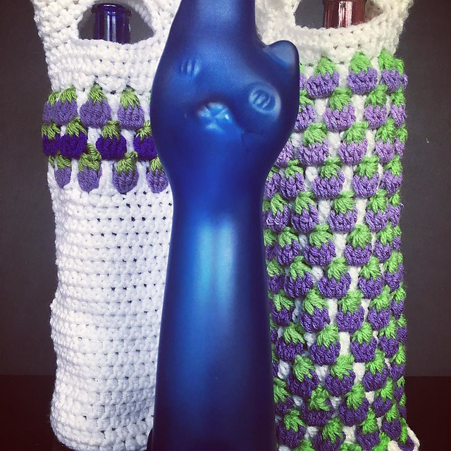 Grapes Make Wine Bag