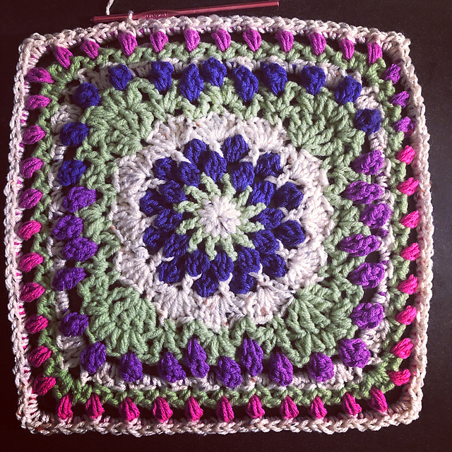 Pretty Petals Flower Block