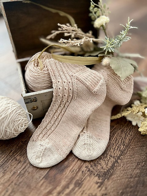 Aurora Socks
