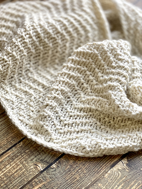 The Olivia Cowl