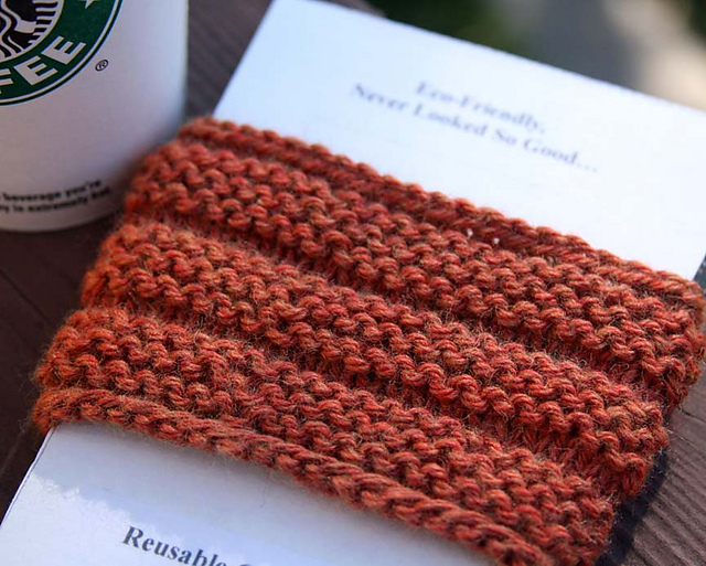Knitted Corrugated Cup Cozy/Sleeve
