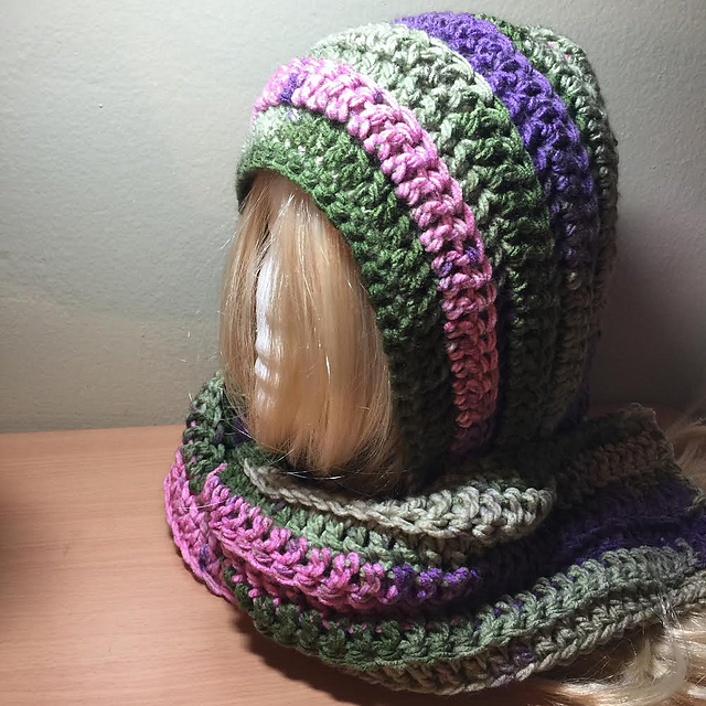 Keep Me Warm Hooded Scarf