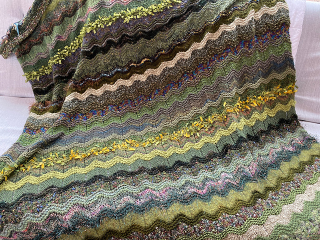 Scrap-tabulous Throw