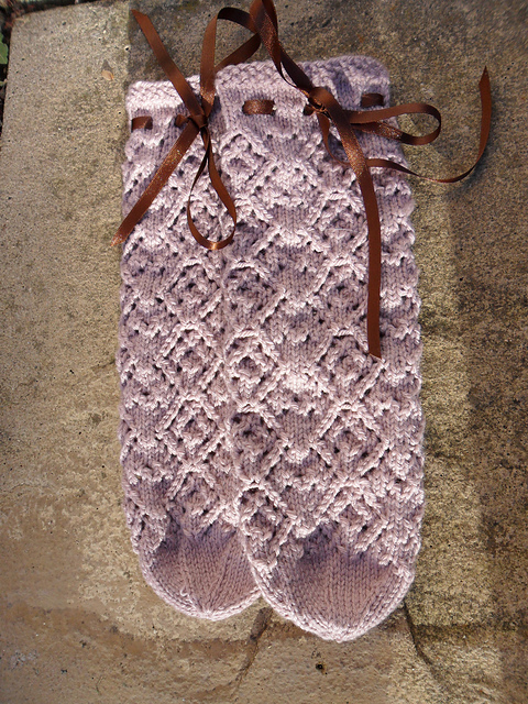 Alpaca lace Bed socks