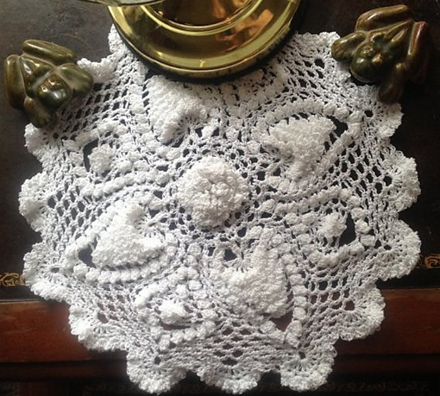 Pineapple Surprise 12" Doily