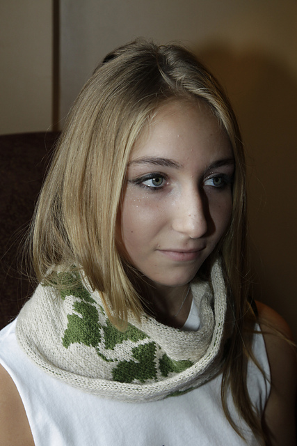 Ginko Textured Cowl