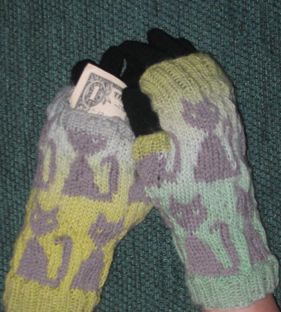 Kitty Mitts Keep on Textin' Fingerless Gloves