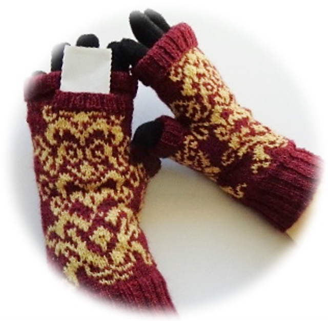 VERSAILLES: Fingerless Mitts