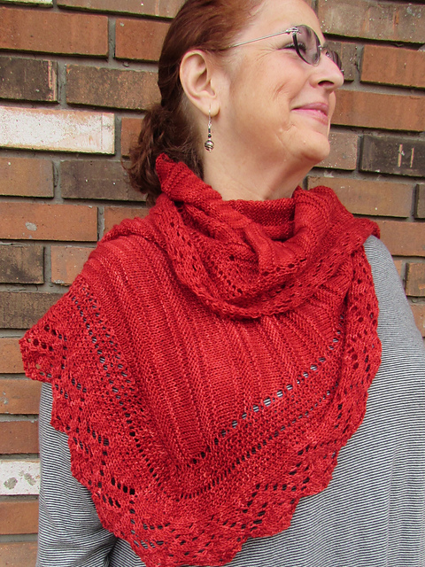 Hawthorne Lace Edge Wedge