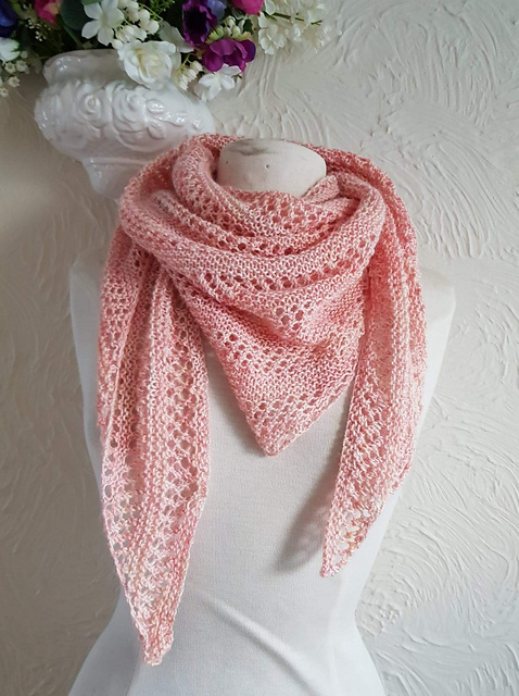 Zingara Shawlette
