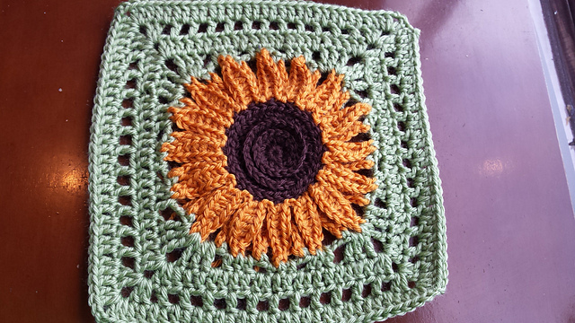 Ravelry: Sunflower Square pattern by Eclectic Creations