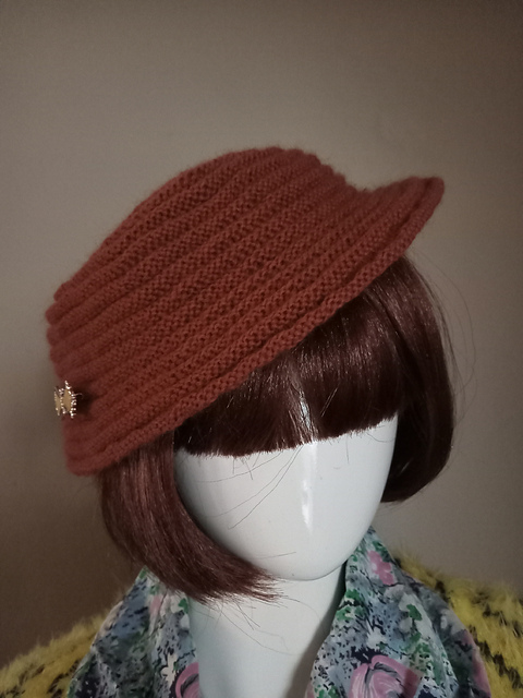 Knitting a Hat and Belt (Hat)