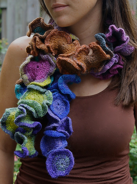 Fleur de Laine Crocheted Scarf