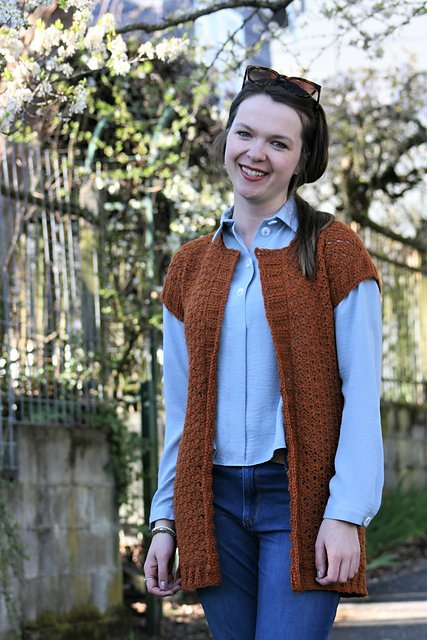 Casual Lace Topper