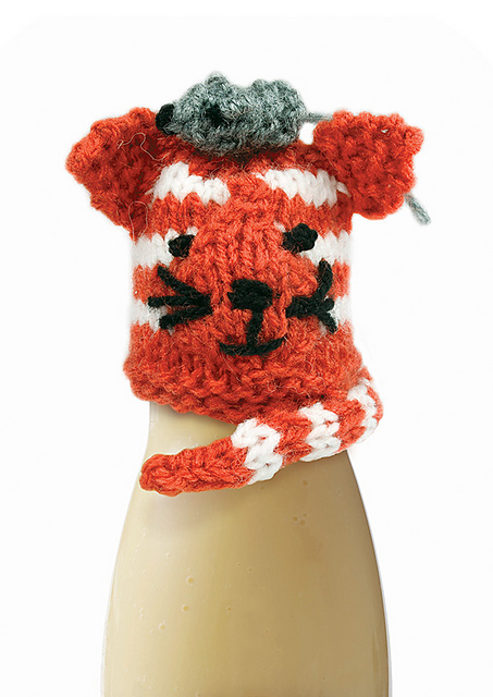 The Cat for the innocent Big Knit