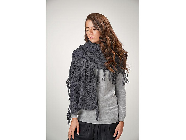 Amelia Shawl