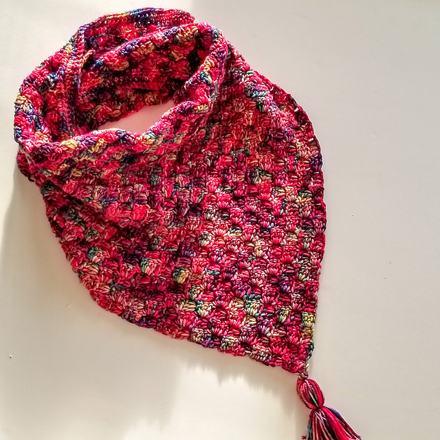 The Elisabeth Triangle Scarf