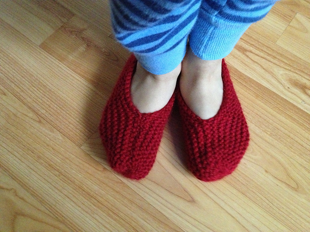 Easy Garter Stitch Booties for Everyone