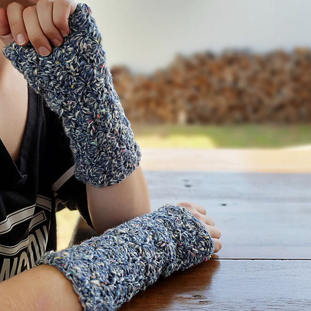 Nifty Wristies