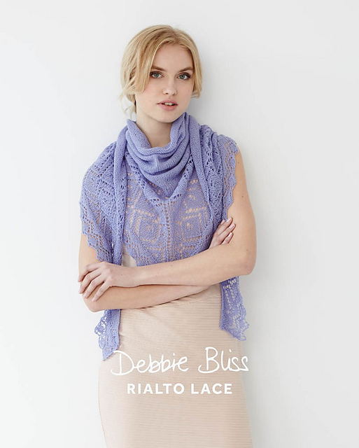 DB076 - Lace Edged Shawl