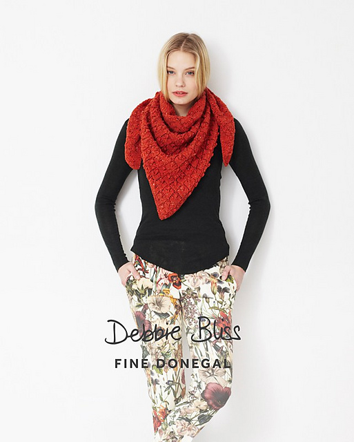 DB024 - Triangular Lace Shawl